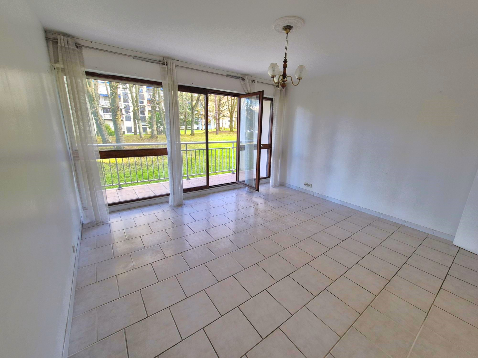 Image_, Appartement, Vélizy-Villacoublay, ref :425-25
